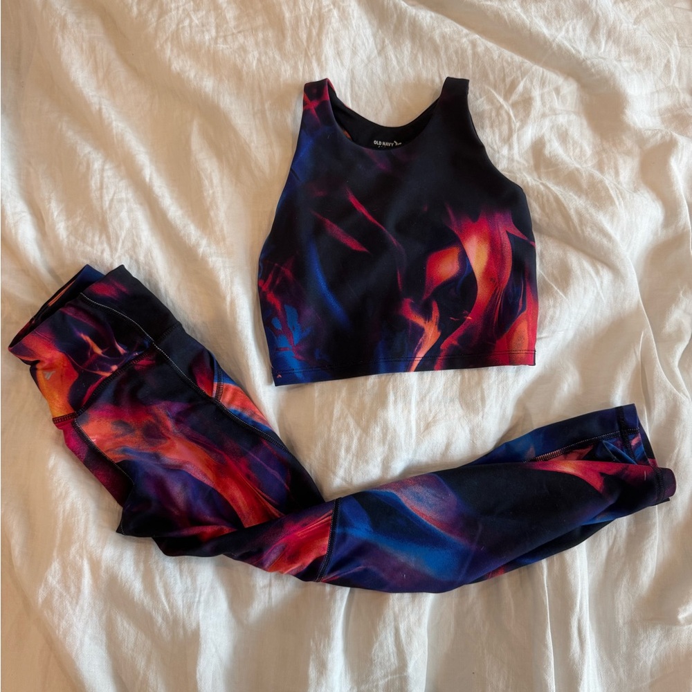 Old Navy Girls Activewear set- size medium